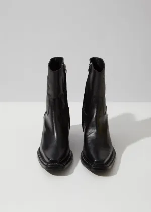 Bruna Boots