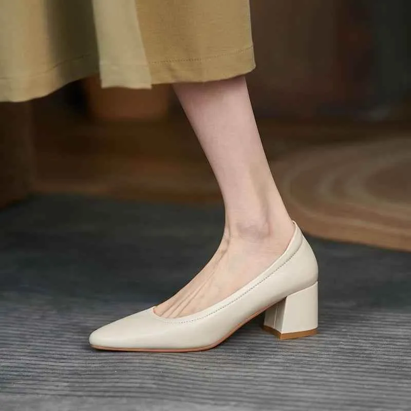 Comfortable High Heels Pumps - Women's Casual Shoes WC122